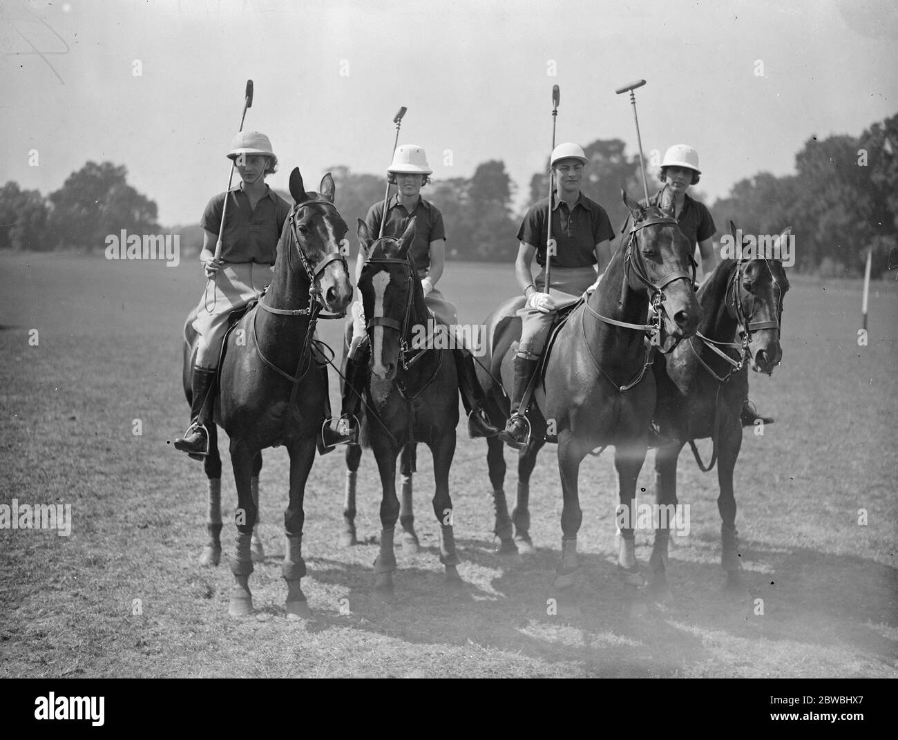 Ladies Polo at Ranelagh - Oddments versus Valkyrie The Valkyrie team Miss Wright , Hon Mrs Gurdon , Lady Priscilla Willoughby and Hon Mrs Murray 6 July 1934 Stock Photo