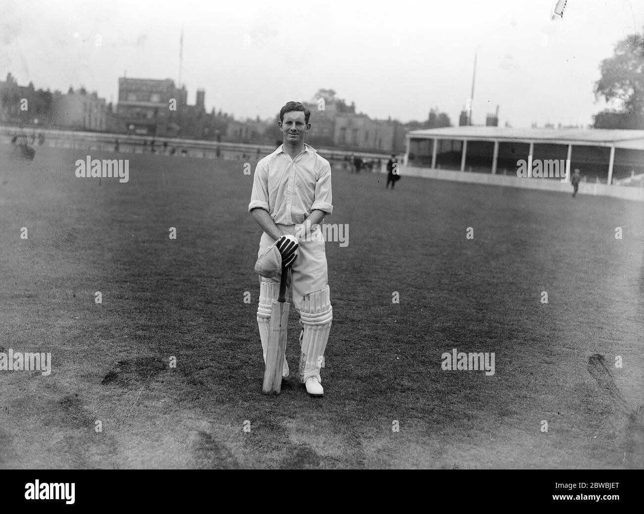Photo Ancienne De Whitfield, Capitaine De Hockey De Cambridge, En Match (1925)
