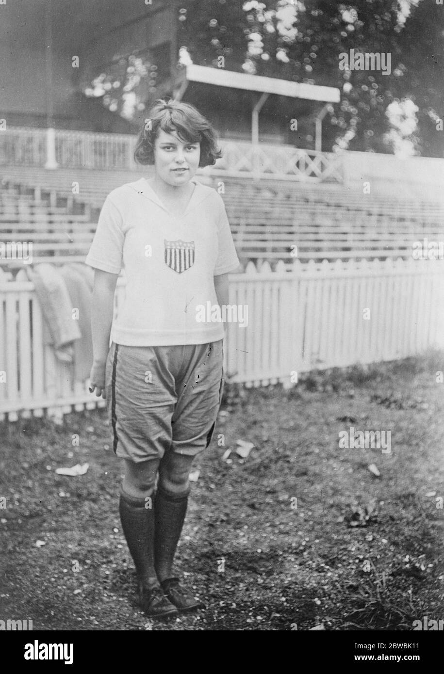 American Girls in Paris for Feminine Olympic Games Miss Janet Snow , the 1000 yards champion  12 April 1922 Stock Photo