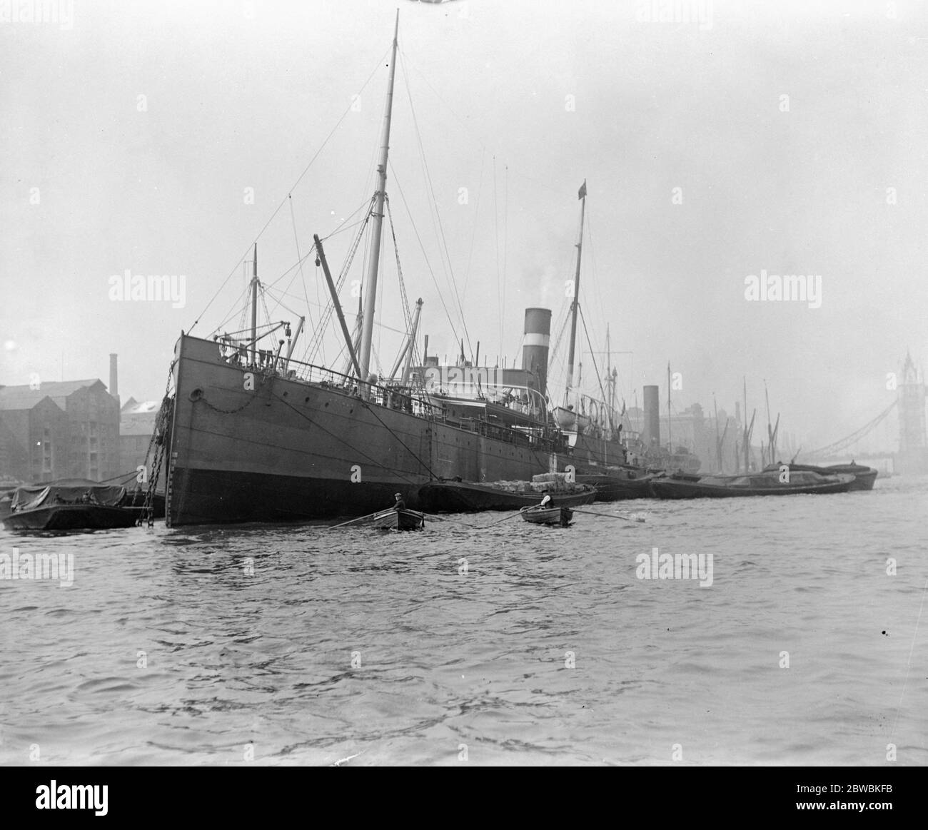The SS Weimar loading at London Docks for Hamburg 9 September 1919 Stock Photo