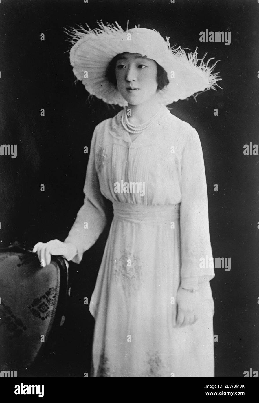 Charming new study of finacee of Japanese Crown Prince . This charming new study of Princess Nagako , who is engaged to the Japanese Crown Prince , has just reached London . It will be seen that she inclines to Western fashions . 27 February 1923 Stock Photo