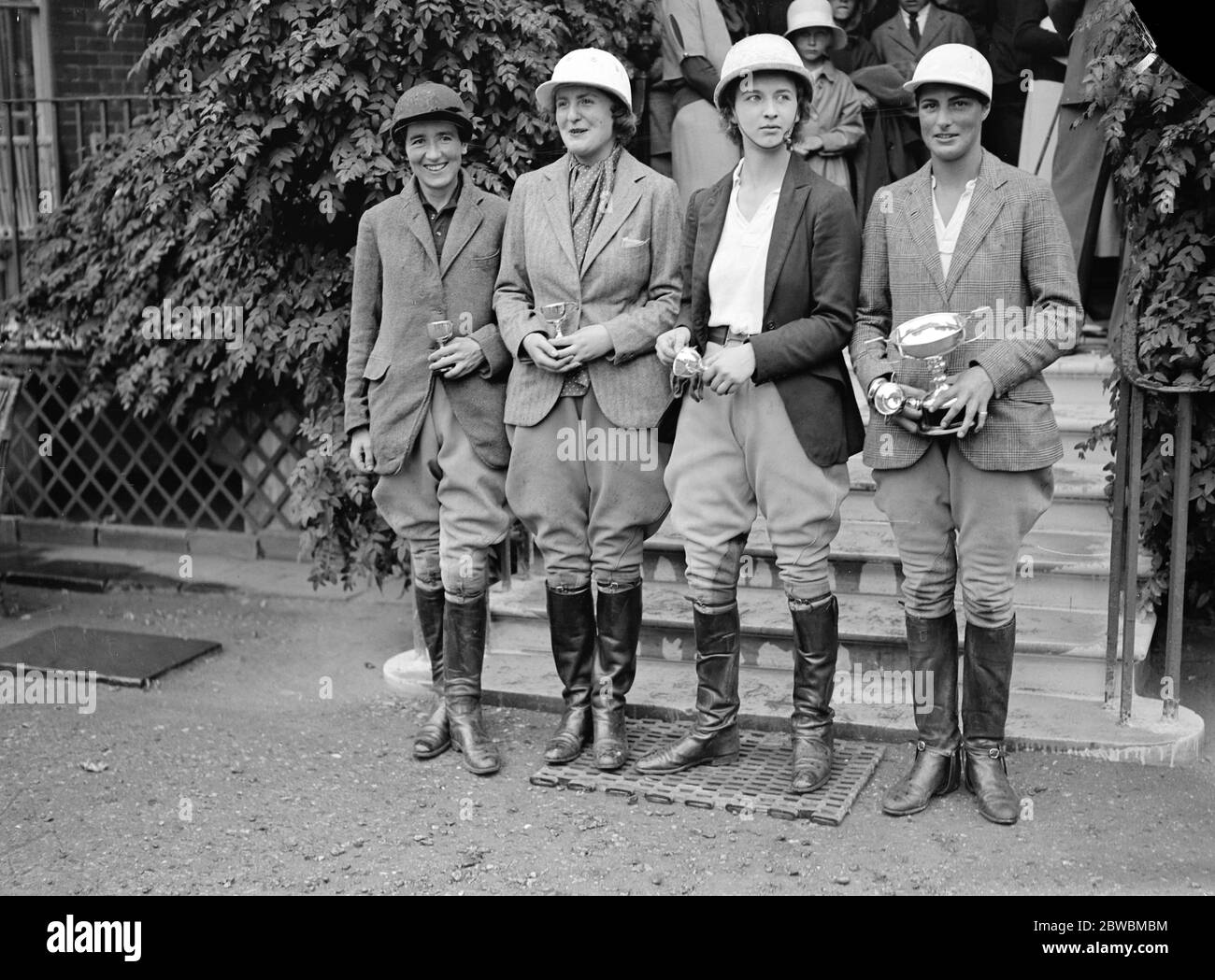 Ladies Polo at Ranelagh . Southdown Ladies versus the National School of Equitation . The National School of Equitation team , from left to right ; Lady Violet Pakenham , Muriel White , Miss Kavanagh and Lady Priscilla Willoughby . 21August 1933 Stock Photo