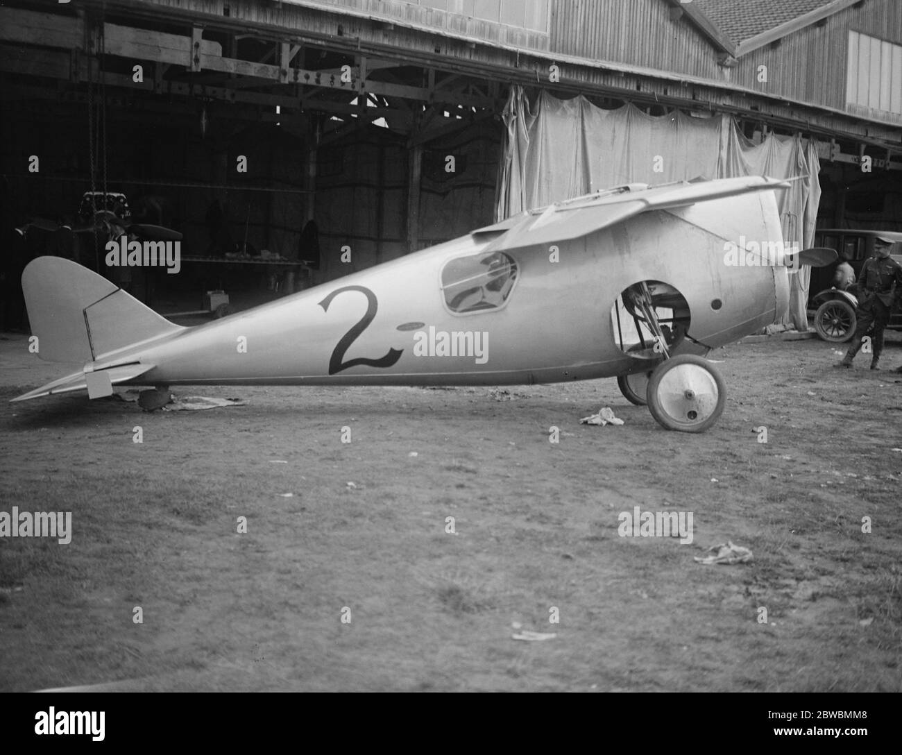 Wonderful Racing Monoplane The enclosed pilots cabin on the Dayton Wright machine 28 September 1920 Stock Photo