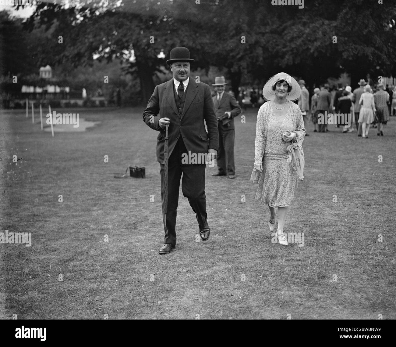 Indian Empire Garden party at Ranelagh Lady Buckingham 3 July 1929 Stock Photo