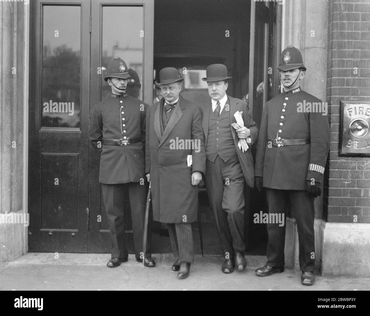 Exhumation Inquest at Chiswick Dr Bronte ( middle right ) the Home ...