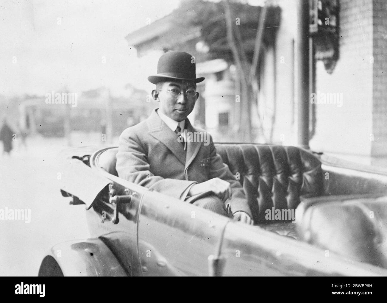 Emperor of Japan ' s second son coming to England Prince Chichibu , the