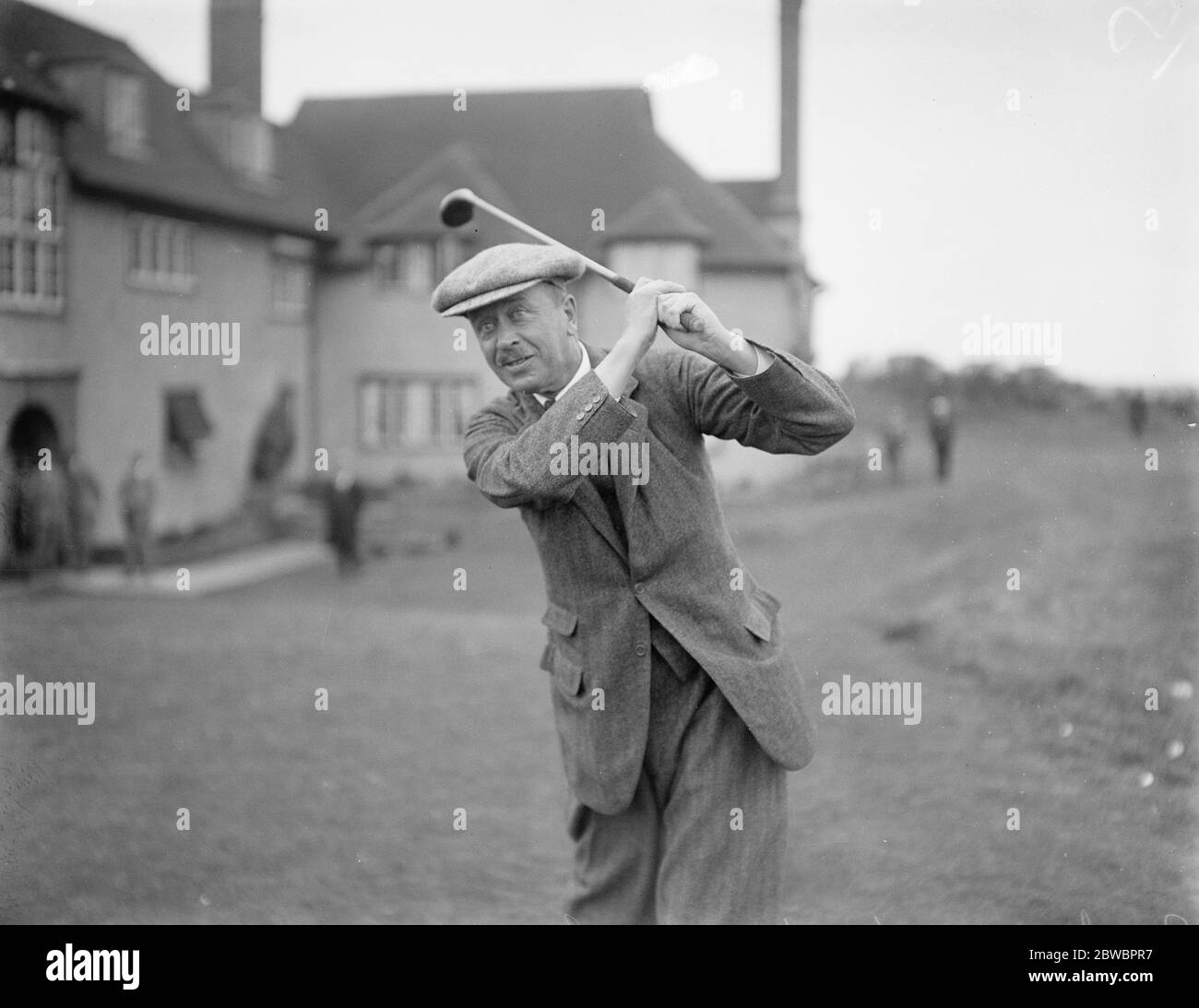 M P ' s Golf at Sandwich , Kent . Sir L Worthington Evans , the new Postmaster General . 2 June 1923 Stock Photo
