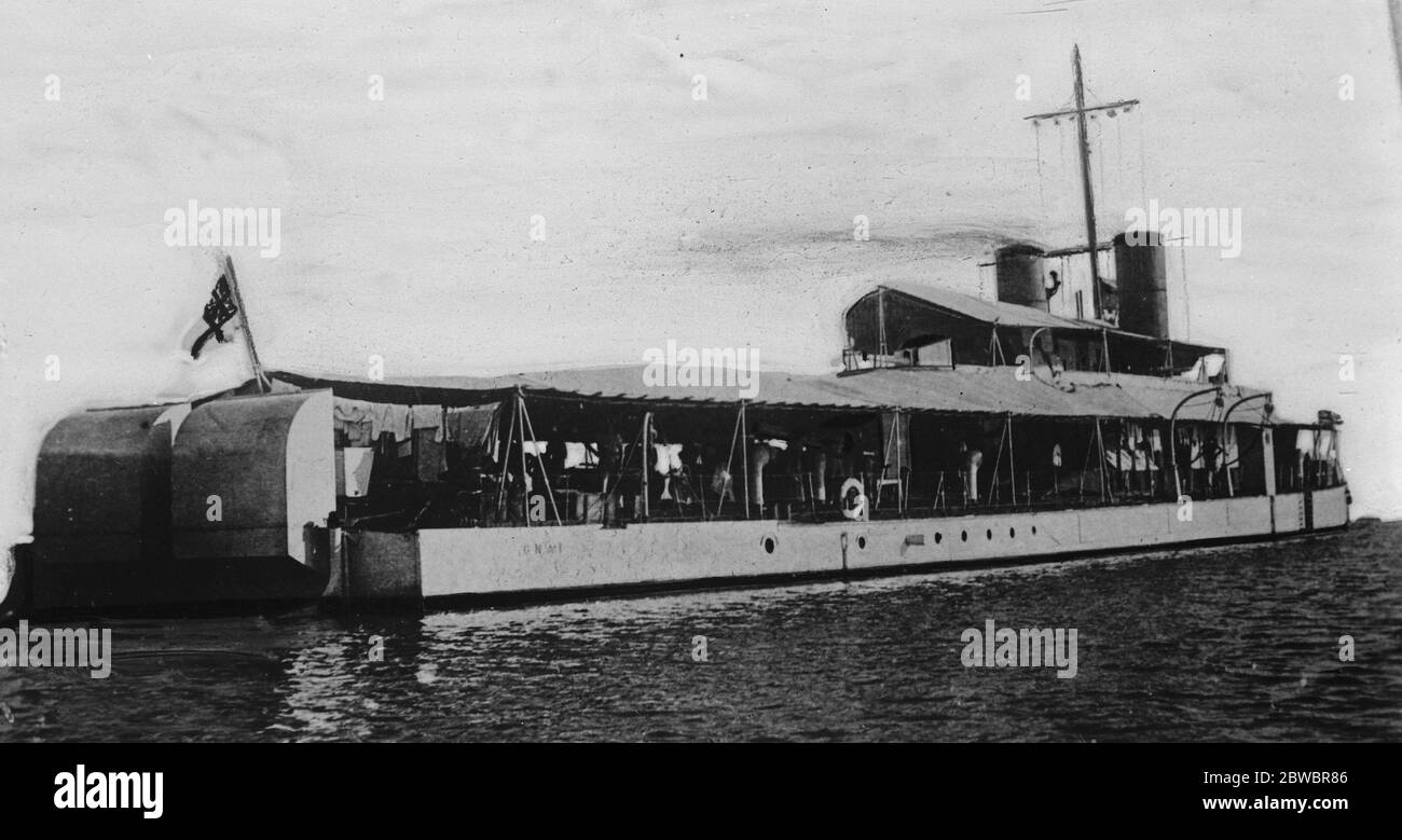 HMS Gnat , river gunboat . 19 January 1927 Stock Photo