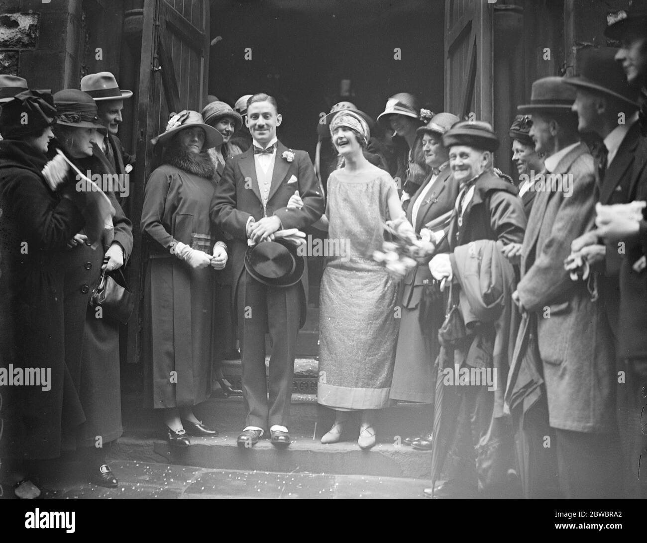 A doctor ' s mayfair wedding Mr J B G Muir , M B , B S , F R C s , and Miss Eleanor Gibbs leaving Christ , Mayfair , after their wedding 26 September 1924 Stock Photo