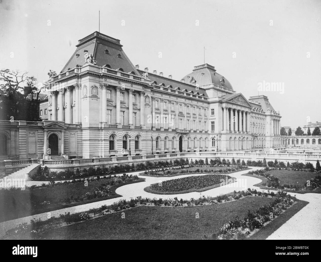Princess Astrid ' s new home . Brussels . The Royal Palace , the left wing of which is being prepared for the Belgian Crown Prince and his bride . 3 November 1926 Stock Photo