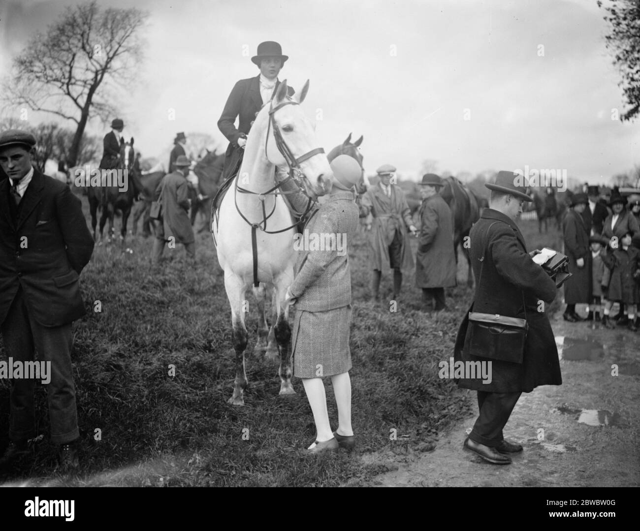 Opening meet of the Bicester Hunt at Stratton Audley . Miss Stratton on a white horse . 3 November 1925 Stock Photo