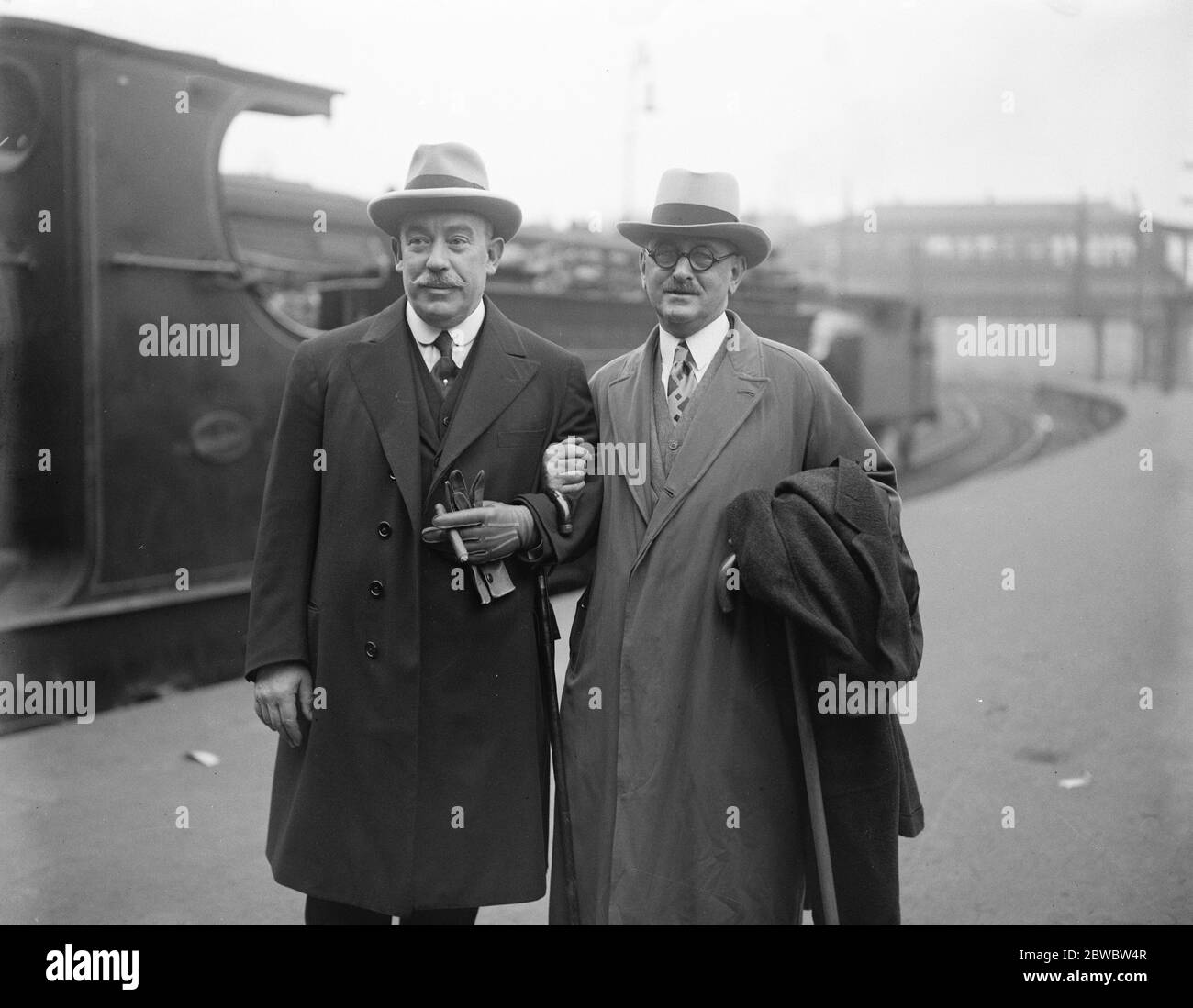 American super critics arrive in London to great stores under microscope . Sir Woodman Burbridge , Managing Director of Harrods ( left ) , photographed with Mr A Lincoln Filene , of Boston , Mass , a member of the party who enjoys a world wide reputation as an expert upon international economics .. 22 May 1926 Stock Photo