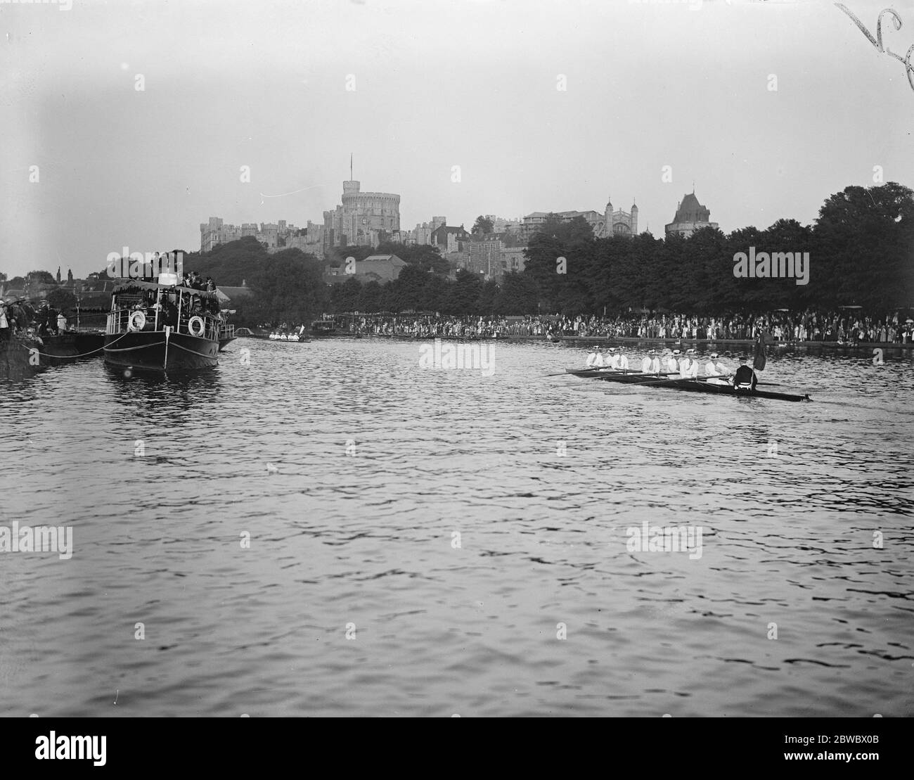 The fourth of June celebrations at Eton . The procession of boats on the river . 4 June 1925 Stock Photo