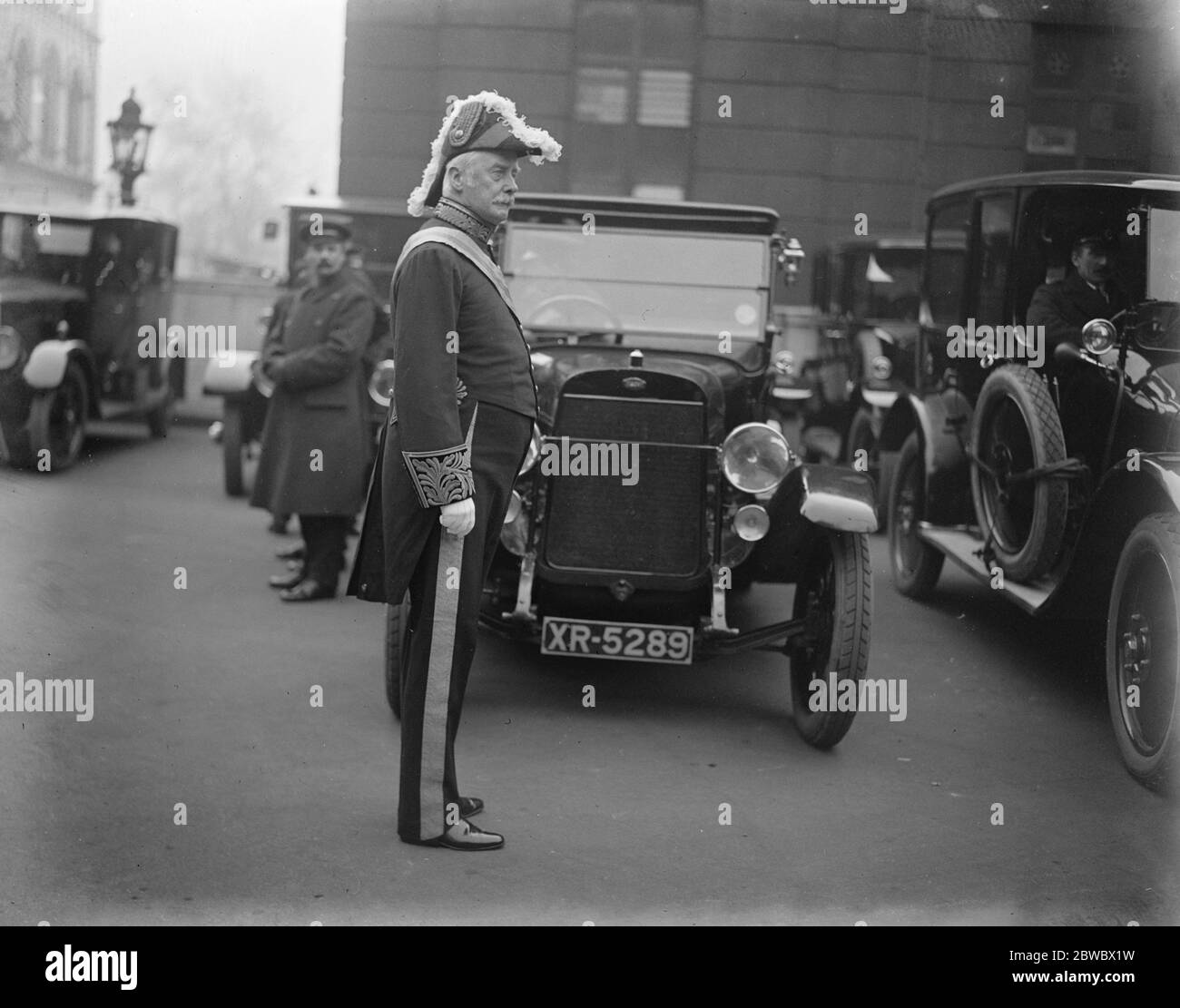 The King holds a levee at St James 's Palace . Lord Cave leaving after the levee . 18 March 1924 Stock Photo