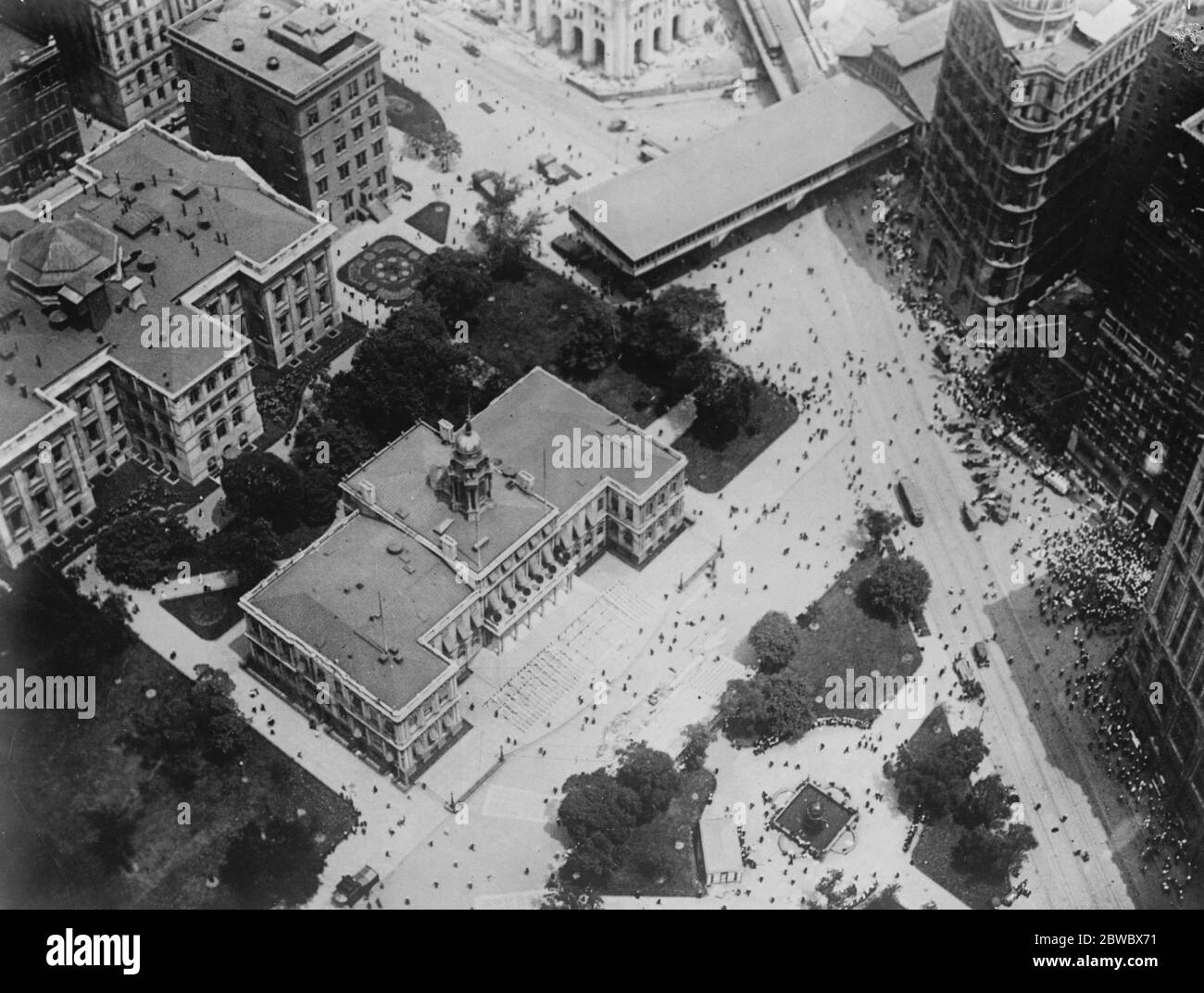 Plot to blow up the heart of New York . It is reported that a bomb was found on a window ledge of the County Court house , but was fortunately discovered before it exploded . An aerial view of the City Hall and Court House . 27 October 1926 Stock Photo
