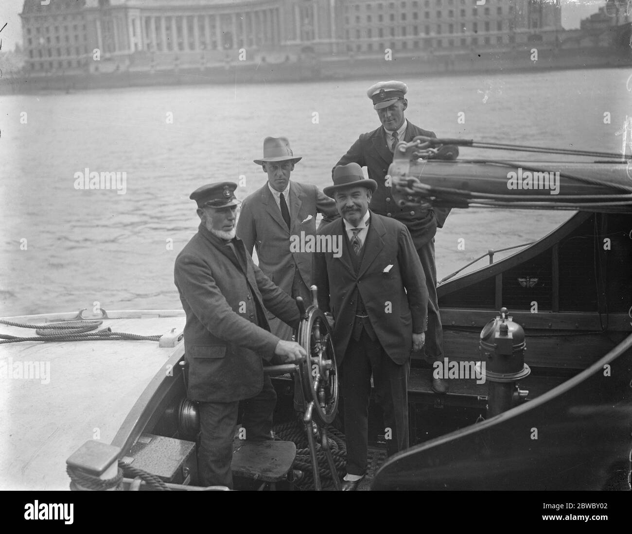 Sir Godfrey Baring makes a lifeboat trip from London to Oxford . Sir Godfrey Baring , the Chairman of the Royal National Lifeboat Institute , who is seen with Commander Cumberledge on his right , setting out for a lifeboat trip from the Thames Embankment to Oxford . 3 July 1924 Stock Photo