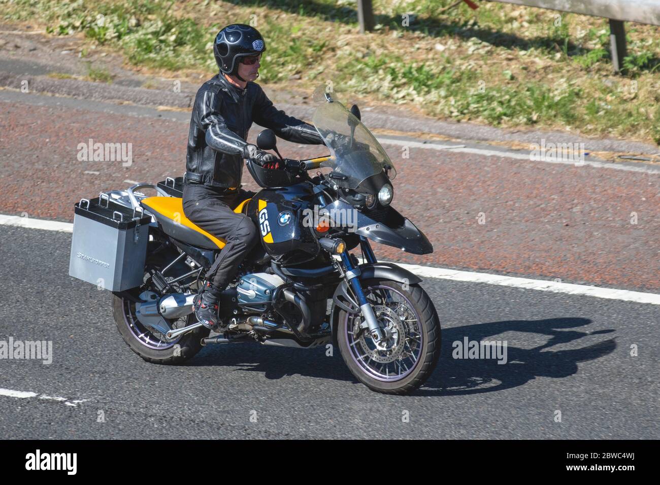Page 3 - Bmw Gs High Resolution Stock Photography and Images - Alamy