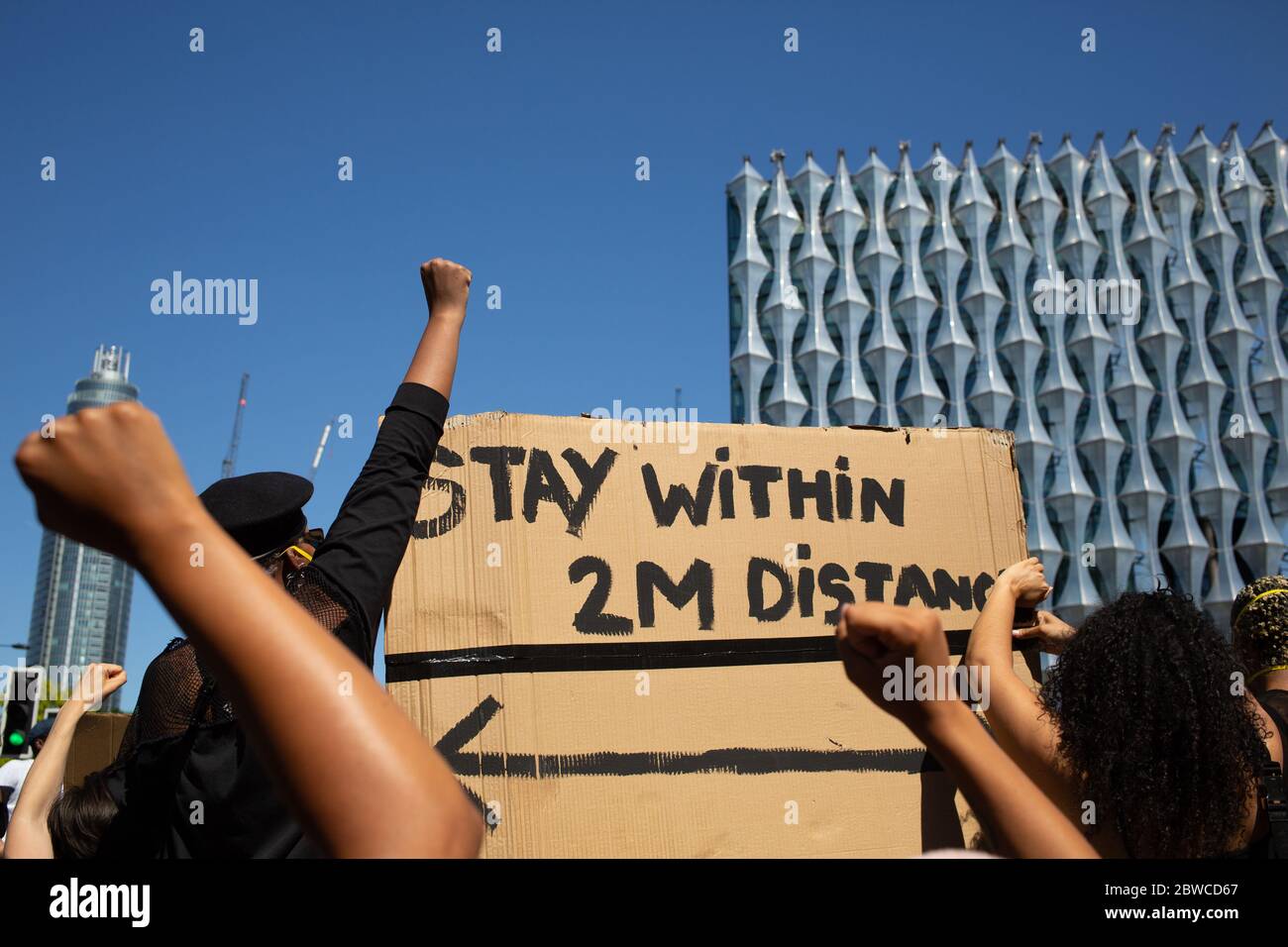 London 31st May 2020 Protest against the killing of George Floyd in front of the U.S embassy. Credit: Thabo Jaiyesimi/Alamy Live News Stock Photo