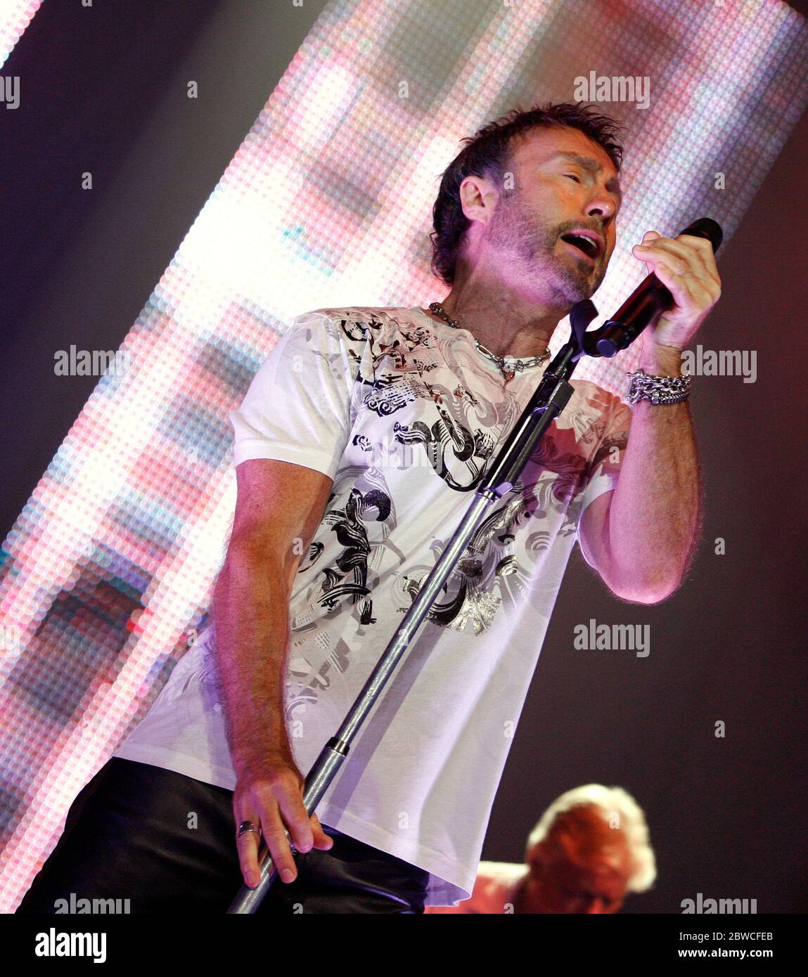 Lead vocalist Paul Rodgers performs with Bad Company at the Seminole
