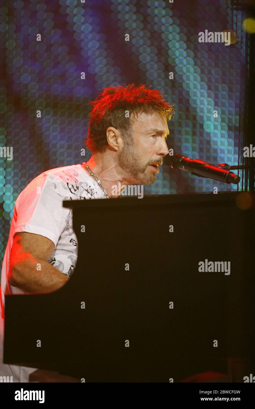 Lead vocalist Paul Rodgers performs with Bad Company at the Seminole