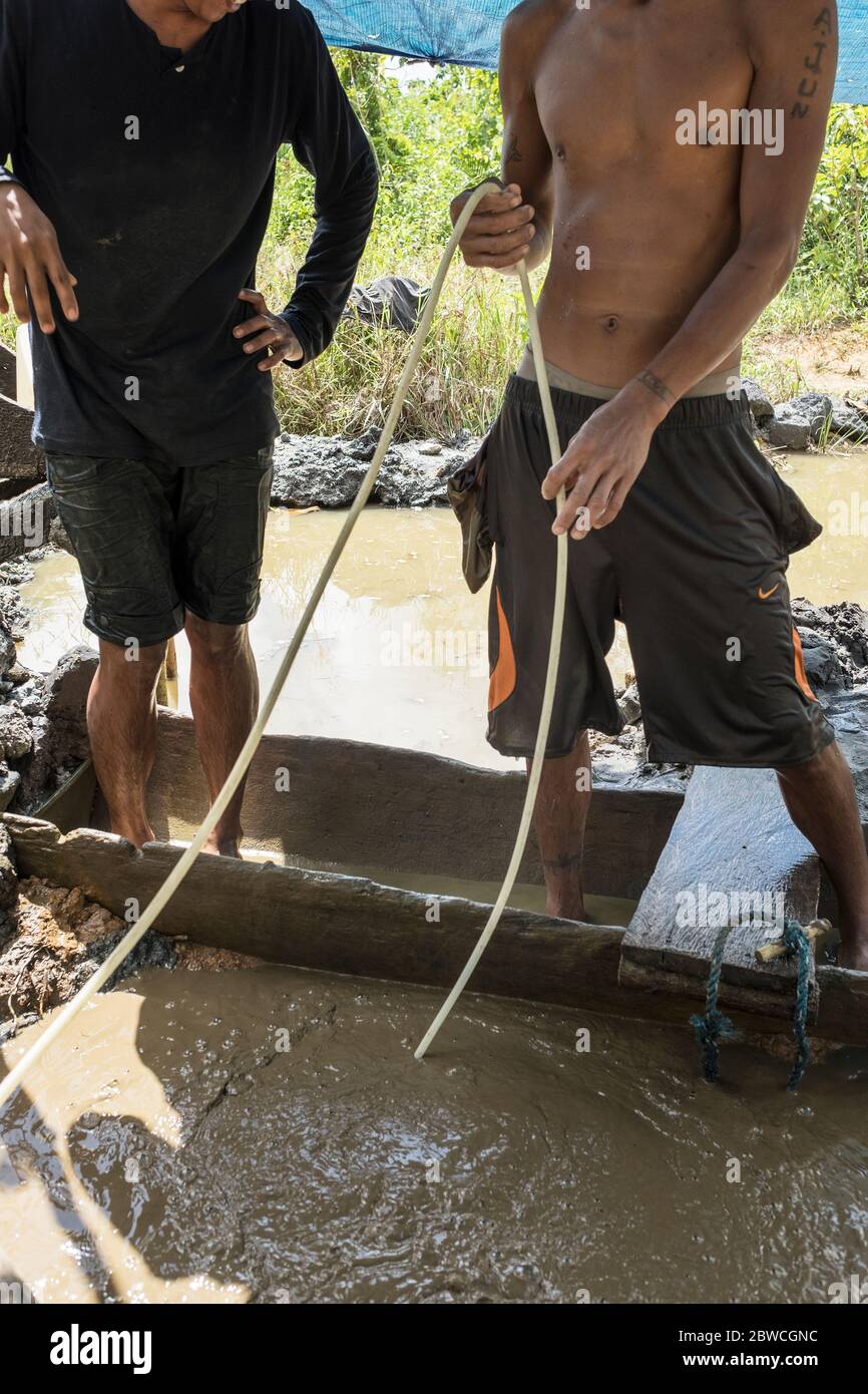 Illegal gold mining in Philippines Stock Photo Alamy