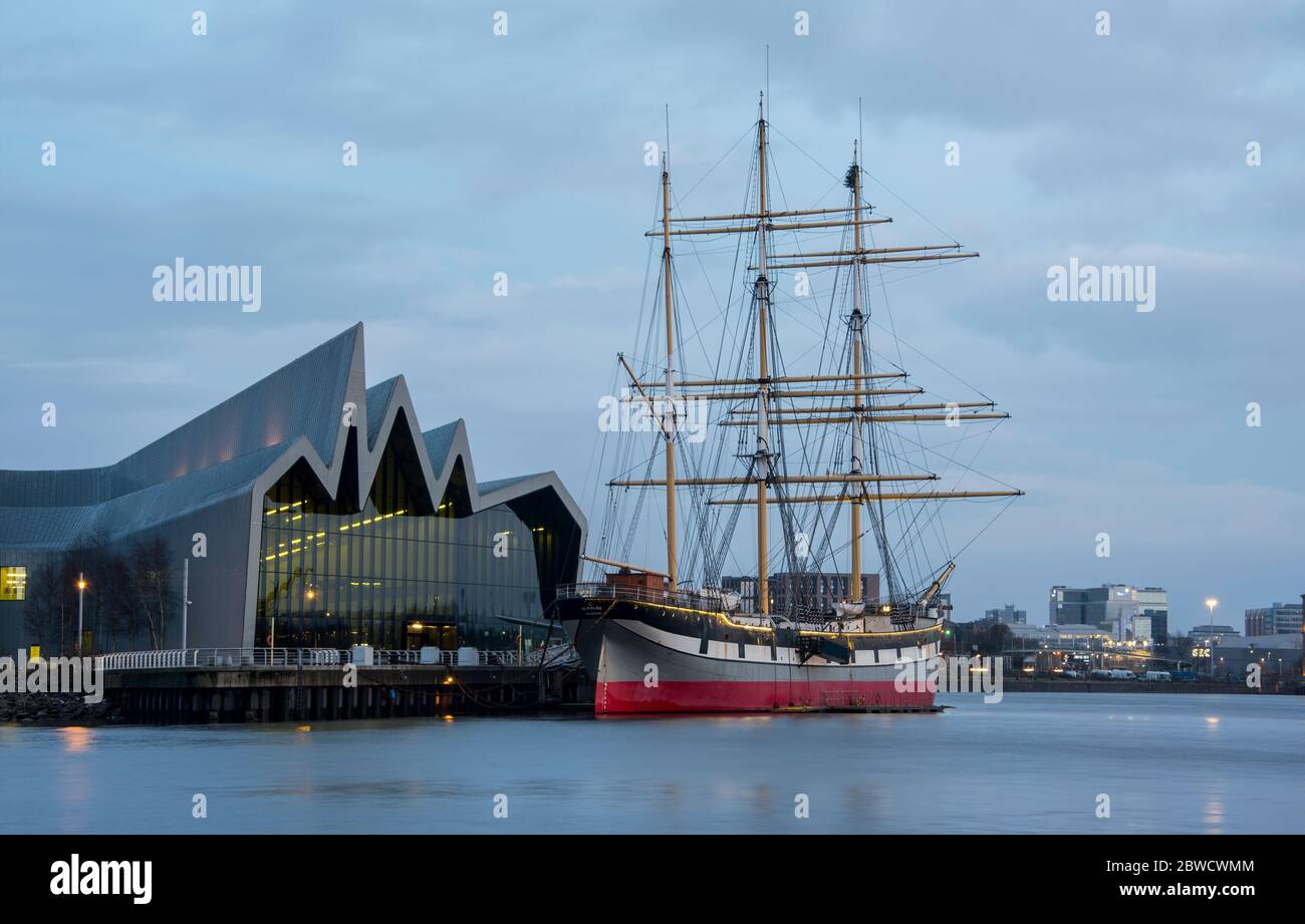Glenlee Tall Ship in front of the Riverside Museum on the River Clyde, Glasgow, Scotland. Stock Photo