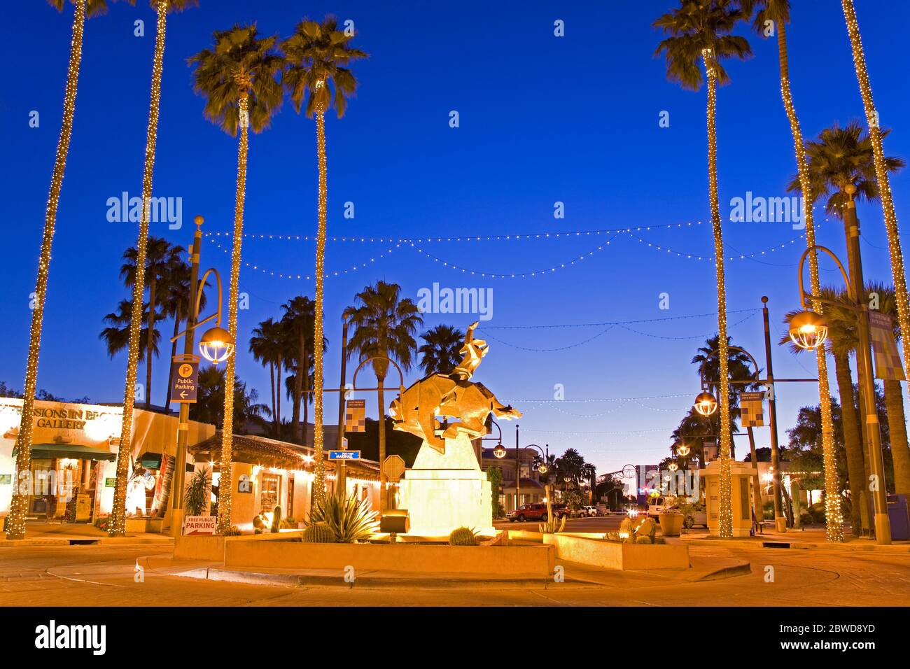 Jack Knife Sculpture by Ed Mell, Main Street, Arts District, Scottsdale, Phoenix, Arizona, USA Stock Photo