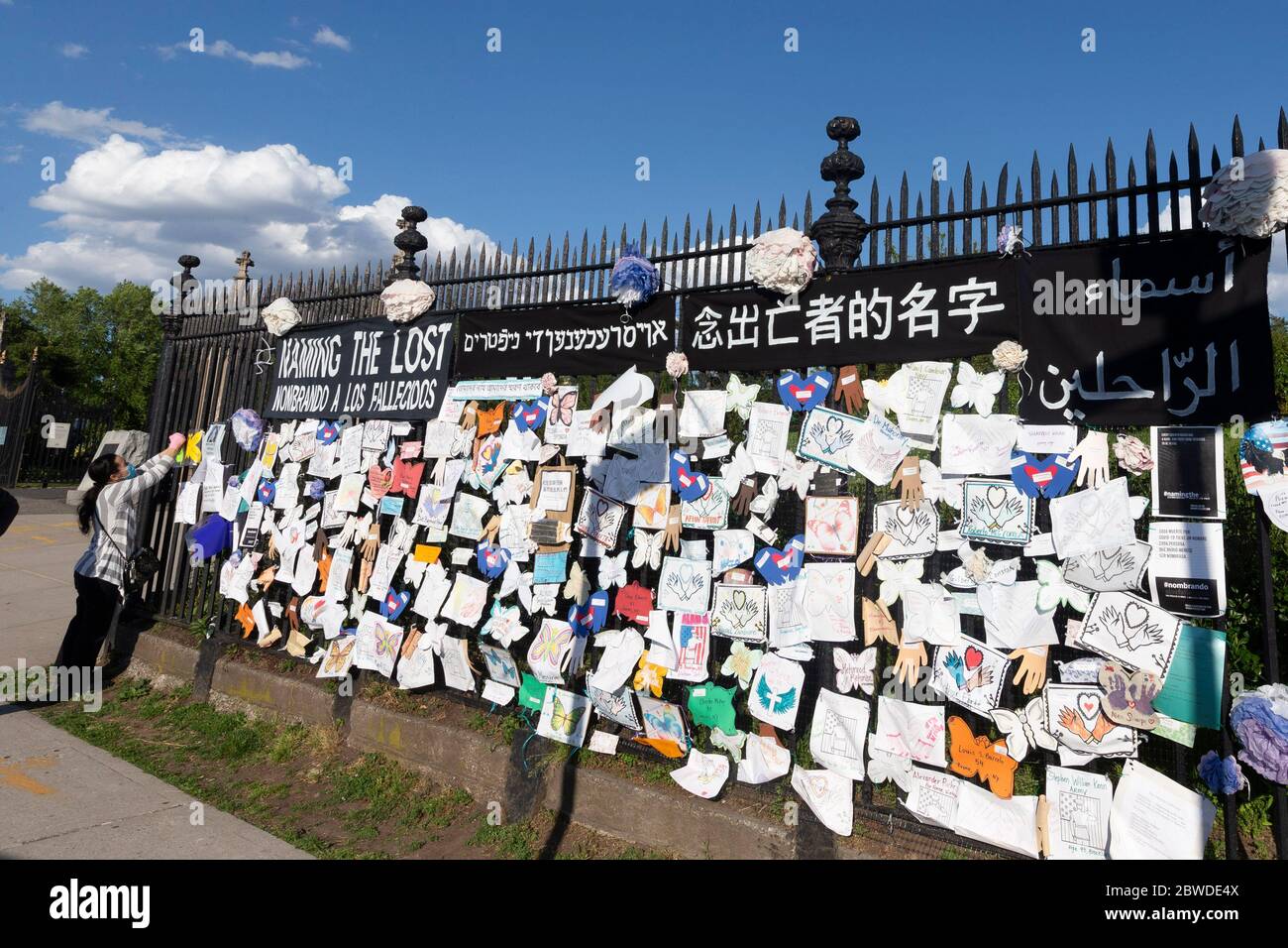 May 30, 2020, New York, NY, USA: In Sunset Park, Brooklyn, in an effort tp humanize and mourn  those who have lost their lives to COVID-19 , the novel Coronavirus. locals have set up the The 'Naming the Lost' memorial tribute wall outside of Green-wood Cemetery. (Credit Image: © Dan Herrick/ZUMA Wire) Stock Photo