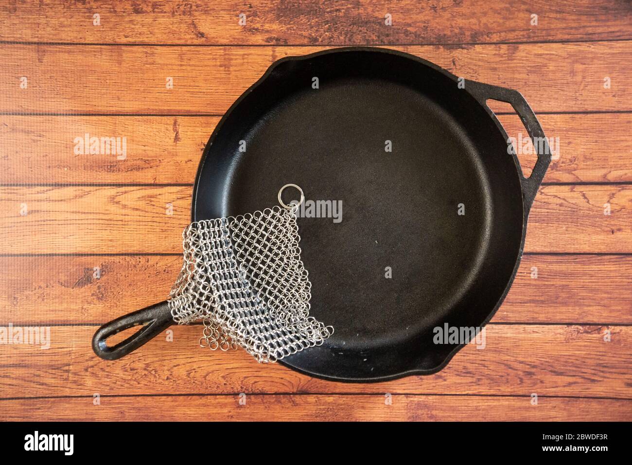 Small Ring Chainmail Scrubber For Cast Iron Stainless Steel Hard 