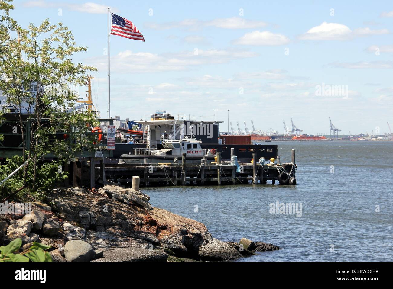 Harbor pilots station on the Staten Island shore of the Upper New York Bay, Staten Island, NY, USA Stock Photo