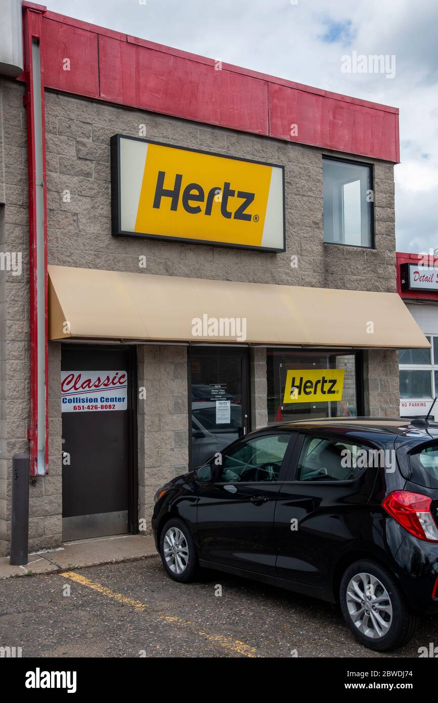 White Bear Lake, Minnesota.  Hertz car rental. Hertz filed for bankruptcy protection due to the coronavirus pandemic. Hertz lost all its revenue when Stock Photo