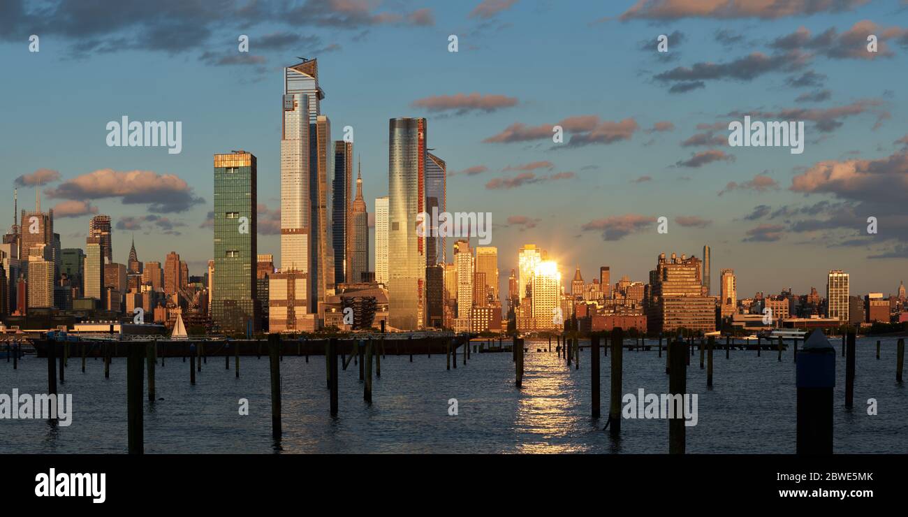The newly developed Hudson Yards skyscrapers at Sunset. Manhattan Midtown West panoramic cityscape from across the Hudson River, New York City, NY Stock Photo