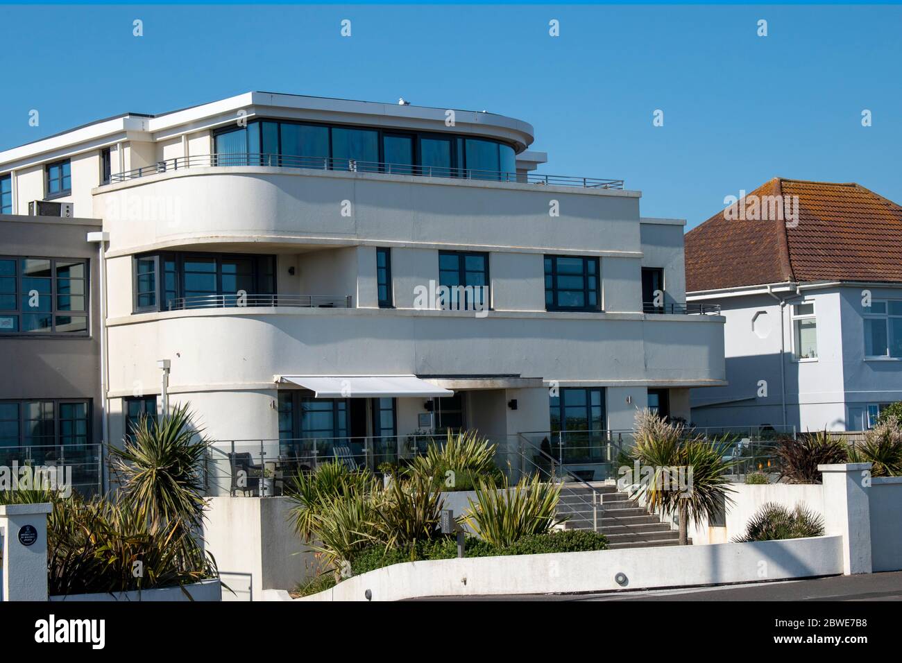 Stylish travel 1930s hires stock photography and images Alamy