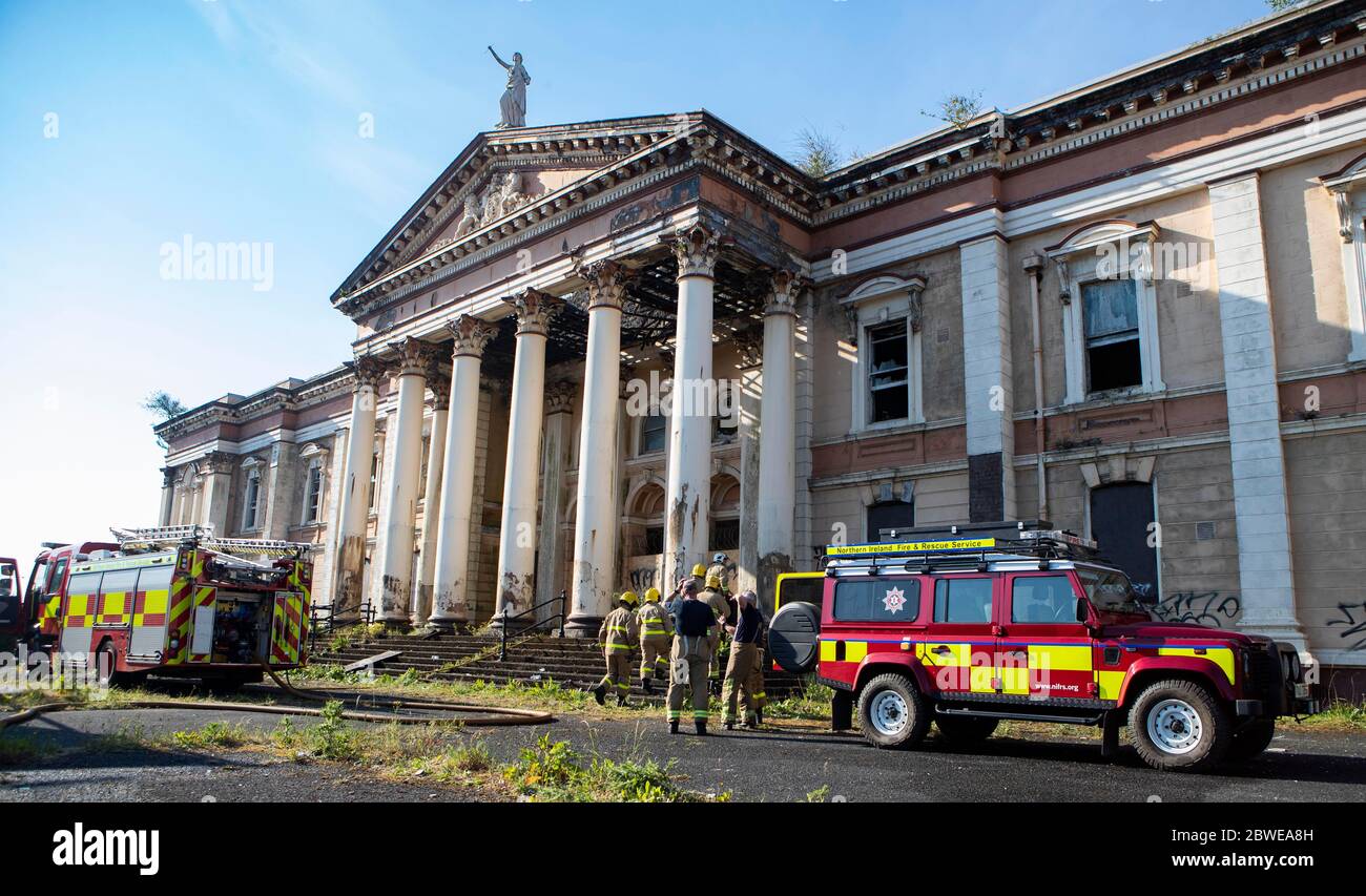 Crumlin Road Courthouse, North-West Belfast, Northern Ireland. 1st June 2020. Firefighters attend the historic Crumlin Road Courthouse after a fire was started late last night, the alarm was raised shortly after 3am, with numerous appliances including four pumps and one aerial appliance required to tackle the blaze. the fire is believed to have started started in the old courtroom of the building. Credit: C.Kinahan/Alamy Live News Stock Photo