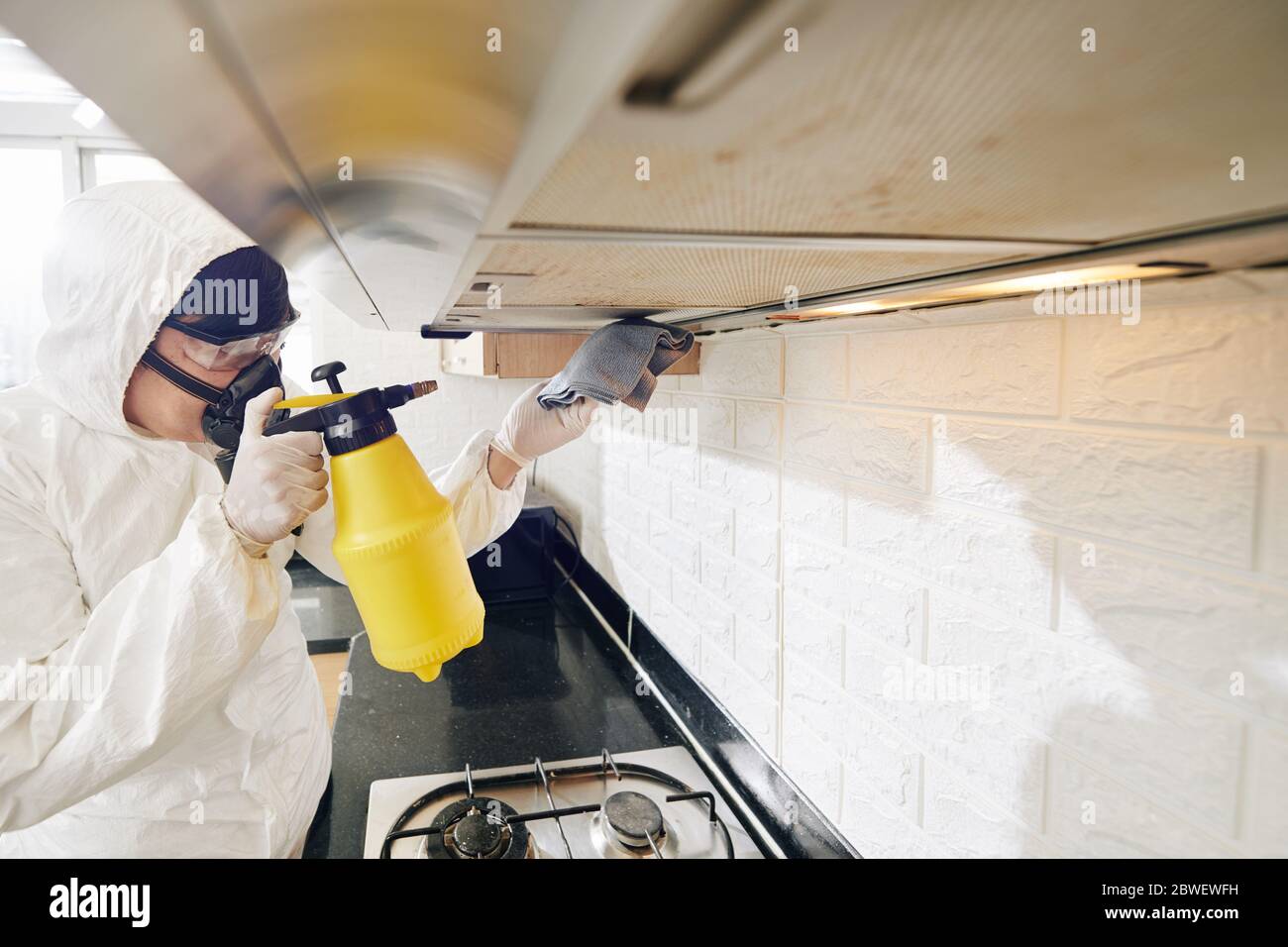 hood filter cleaning service