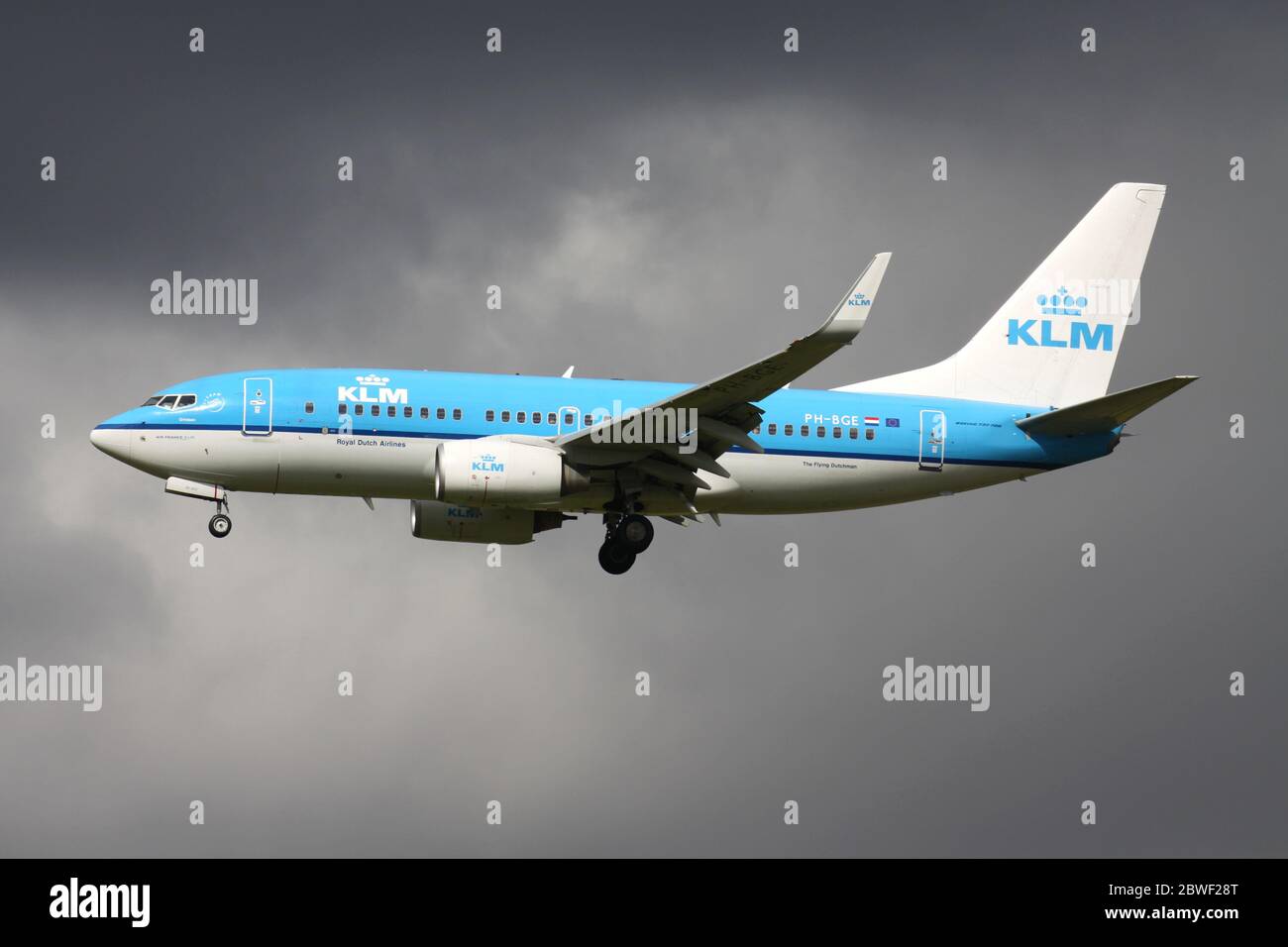 KLMオランダ航空 737-700 PH-BGG 1/200 NGmodel KLMオランダ航空 737