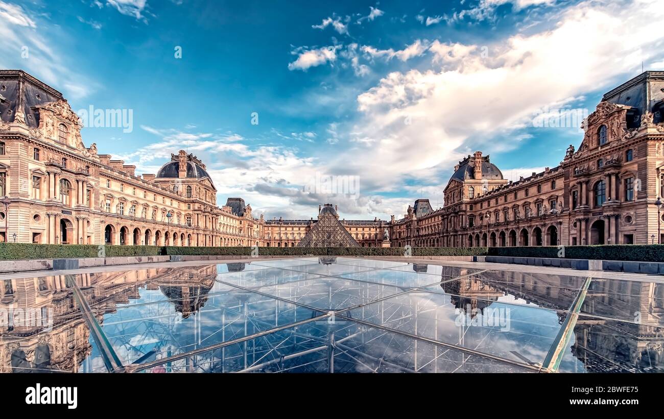 Le Louvre museum in the evening Stock Photo