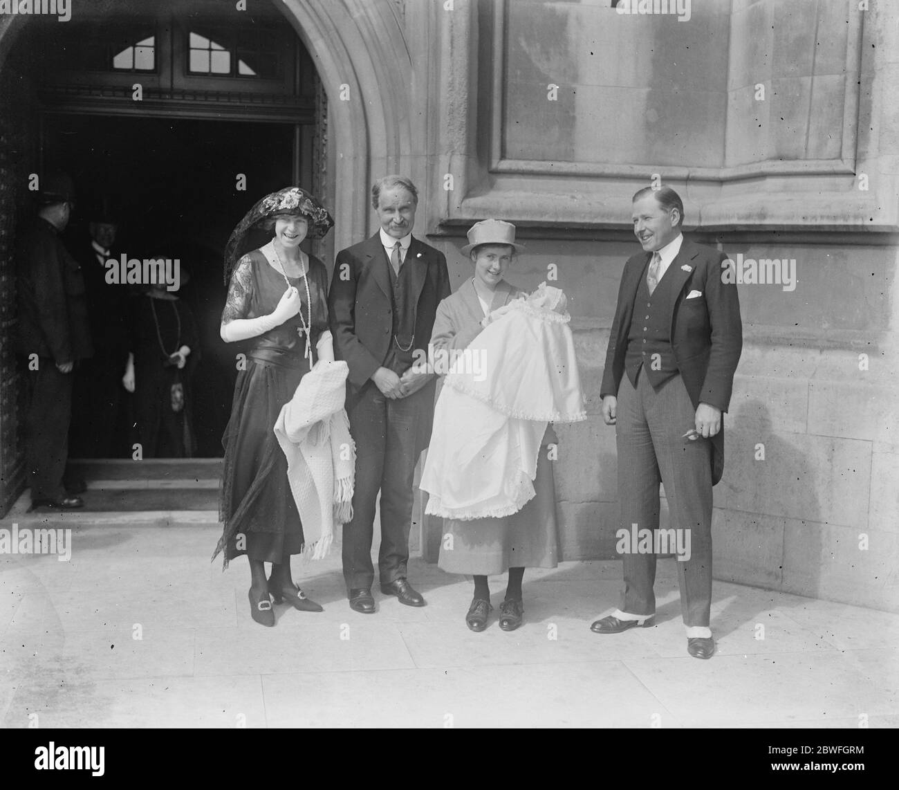 Mr Bonar Law as Godfather Mr Bonar Law was one of the godfathers at the christening in the Crypt of the House of Commons on Monday of the infant daughter of Mr John Davidson , M P for Hemel Hempstead . Mr Davidson ( the mother ) Mr Bonar Law the baby and Mr Davidson 31 July 1922 Stock Photo