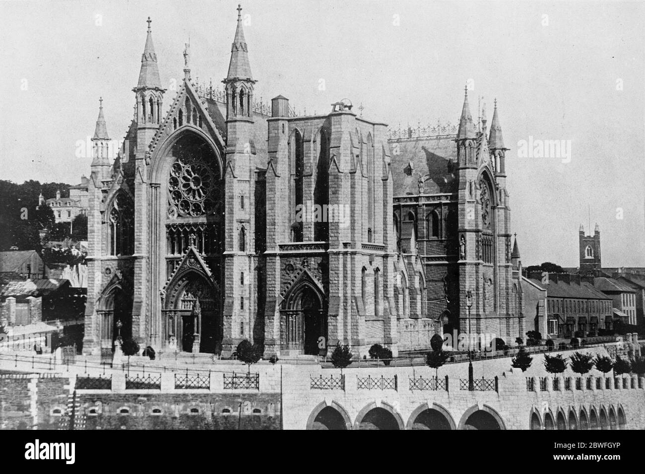 Queenstown , Ireland . St Colman 's Cathedral . 14 December 1920 Stock Photo
