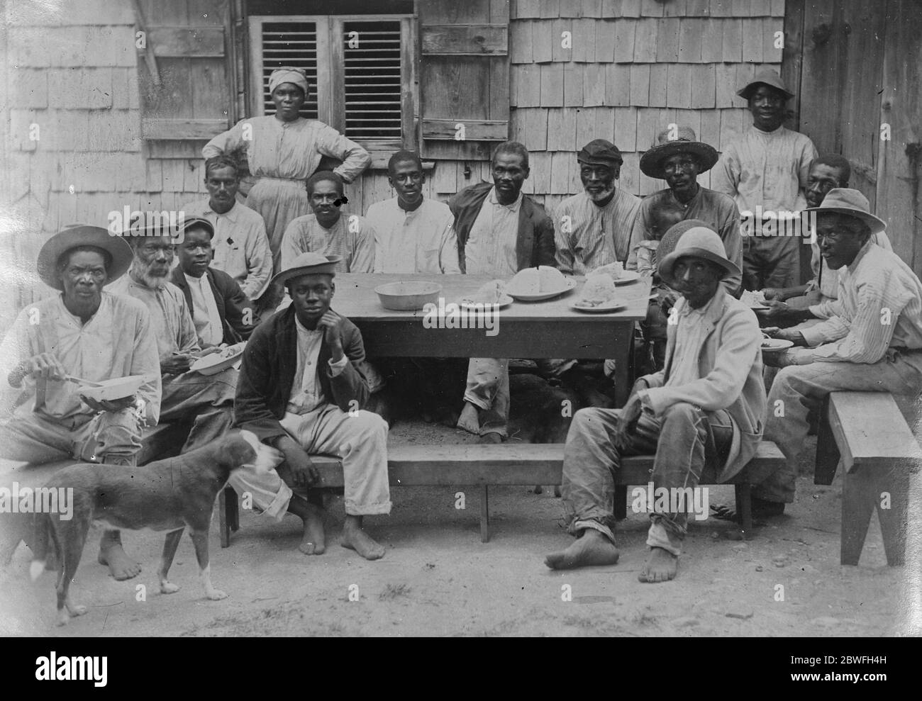 The Black Revolt in Trinidad Typical West Indian labourers 13 December 1919 Stock Photo