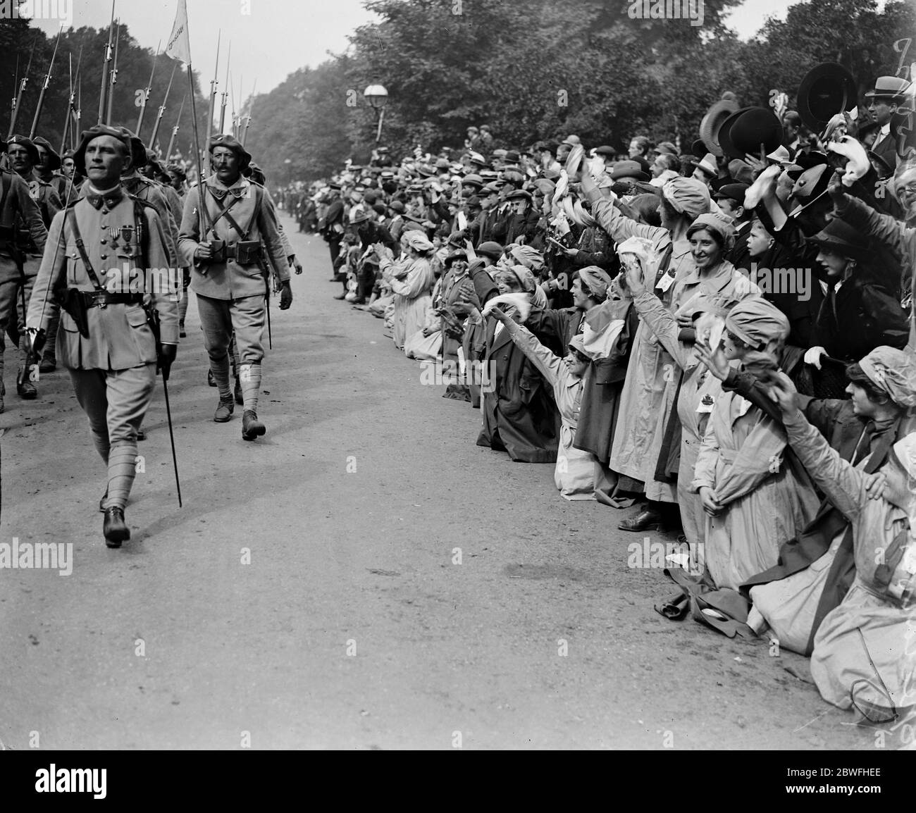 Troops Cheering Cheering soldiers hi-res stock photography and images - Alamy