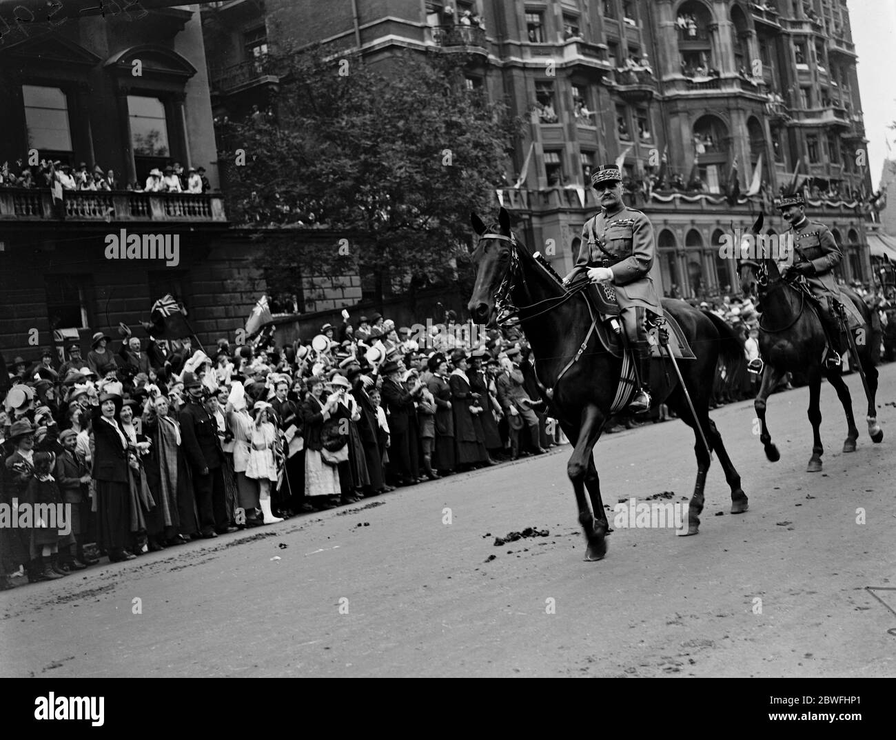 The Great Victory March . Marshal Foch , Generalissimo of the Allied Armies , at the head of the French troops . 19 July 1919 Stock Photo