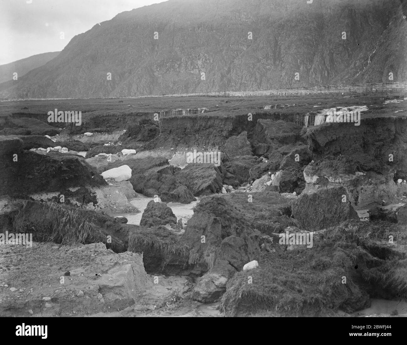 The Welsh disaster . Where the water crashed through to Port Llwyd . 4 November 1925 Stock Photo
