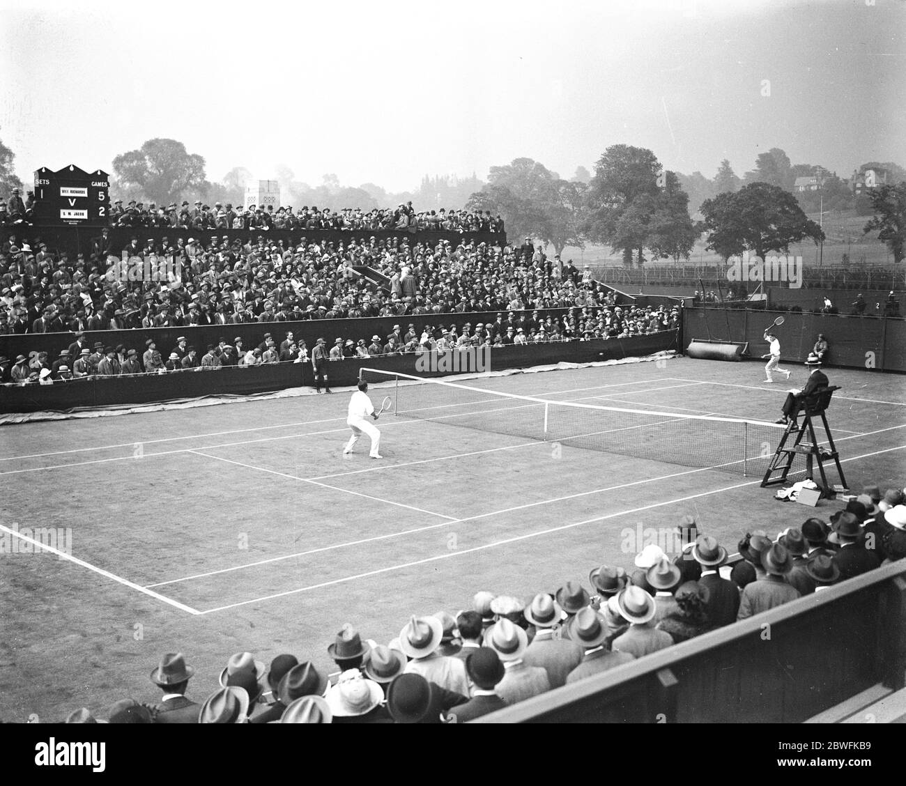 Lawn Tennis Championships at Wimbeldon The crowd watching Vincent Richards in play against S M Jacob 27 June 1923 Stock Photo