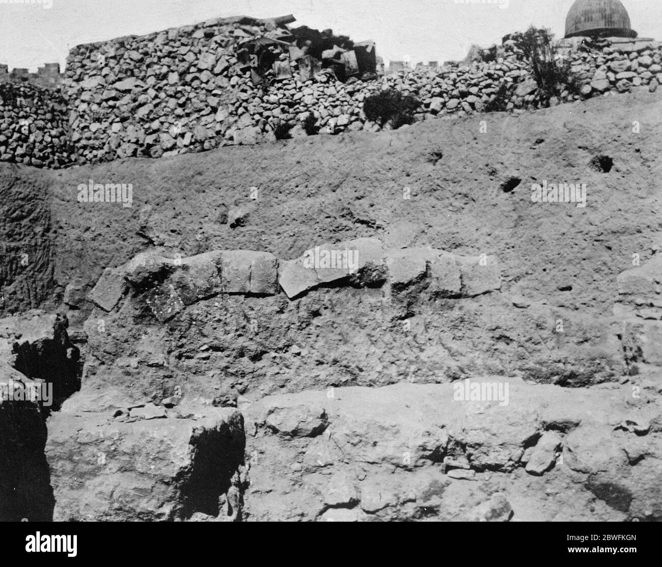 Fallen arch stones from the Palestine excavation 1924 Stock Photo