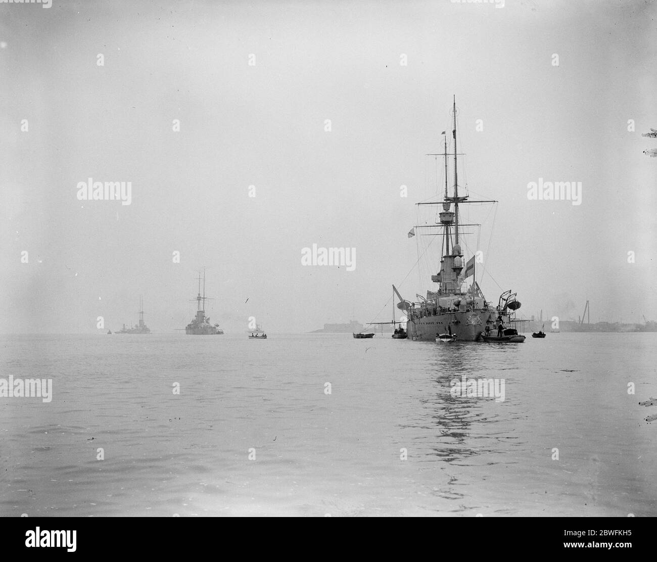 Swedish warships at Sheerness . Right to left :  Sverige  ,  Drottning  .  Victoria  and  Gustav V  . 1923 Stock Photo