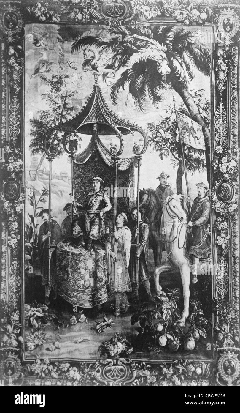 Million Dollar tapestries . The Promenade of the Emperor ' , one of a set of six tapestries brought to America from paris by George Haardt . The set is valued at one million dollars 26 February 1926 Stock Photo