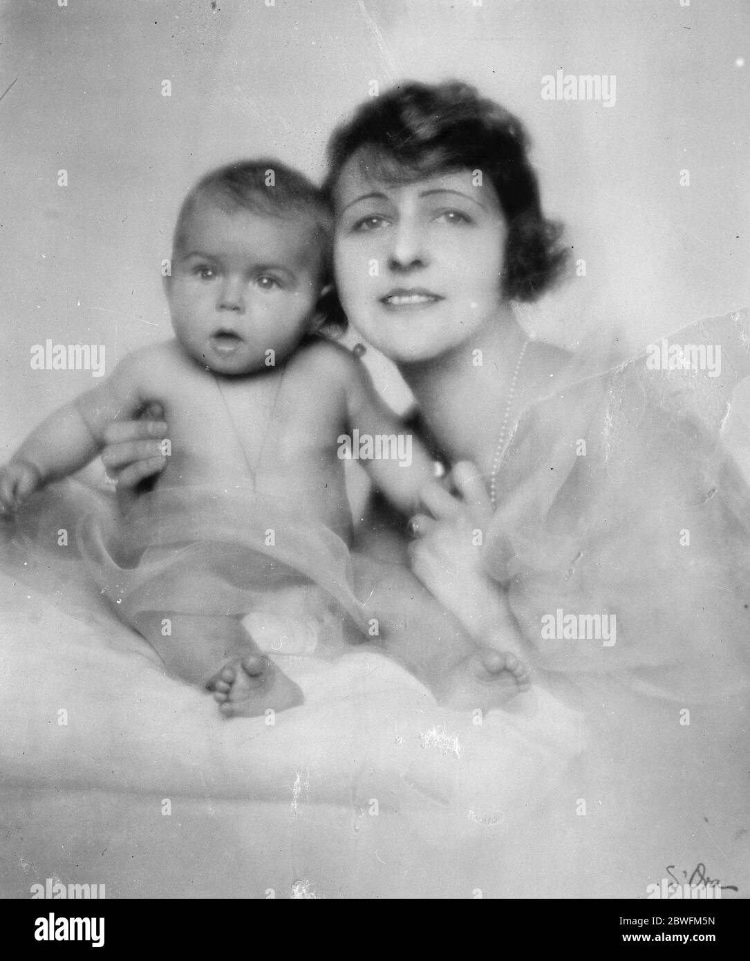 Baby whose birth broght millions The Baroness Benko with her little son