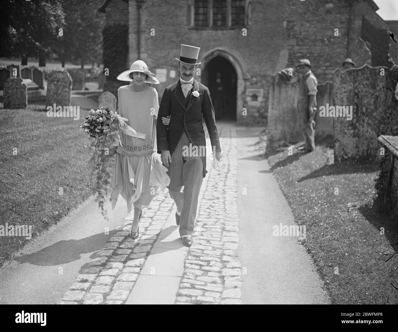 Mayor of Maidstone Weds The marriage took place at Boxley Parish Church of Mr Hugh G Tyrwhitt Drake and Miss E M Vine 8 June 1925 Stock Photo