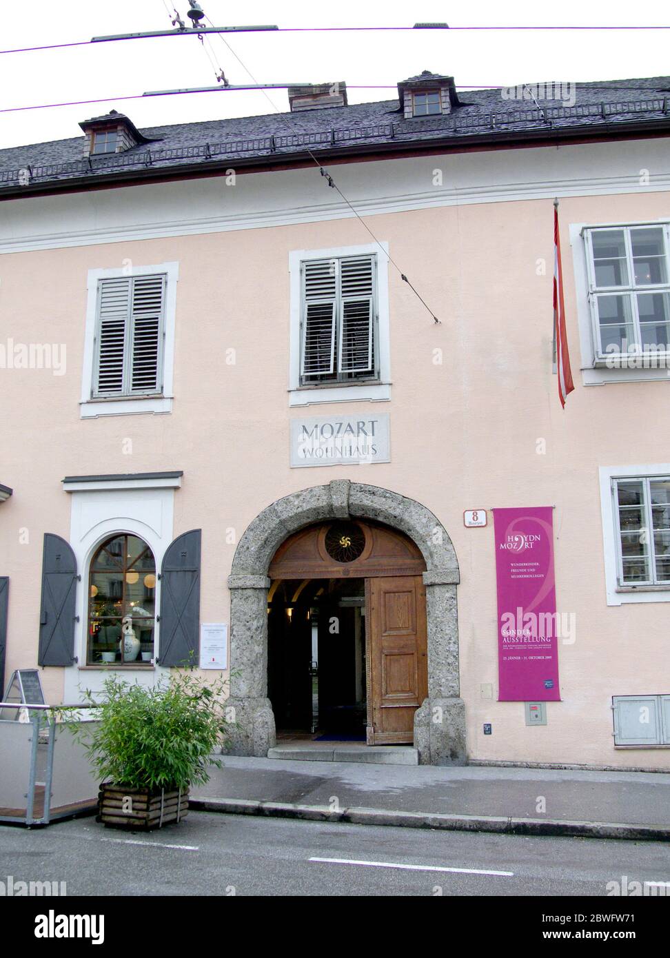 Home of Wolfgang Amadeus Mozart, Salzburg, Austria. The Altstadt (Old ...